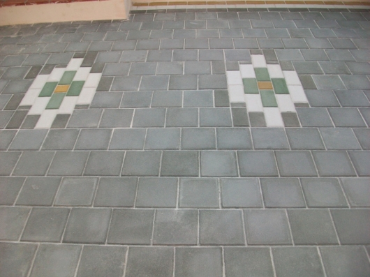 Adoquin 20x20x8 GRIS.